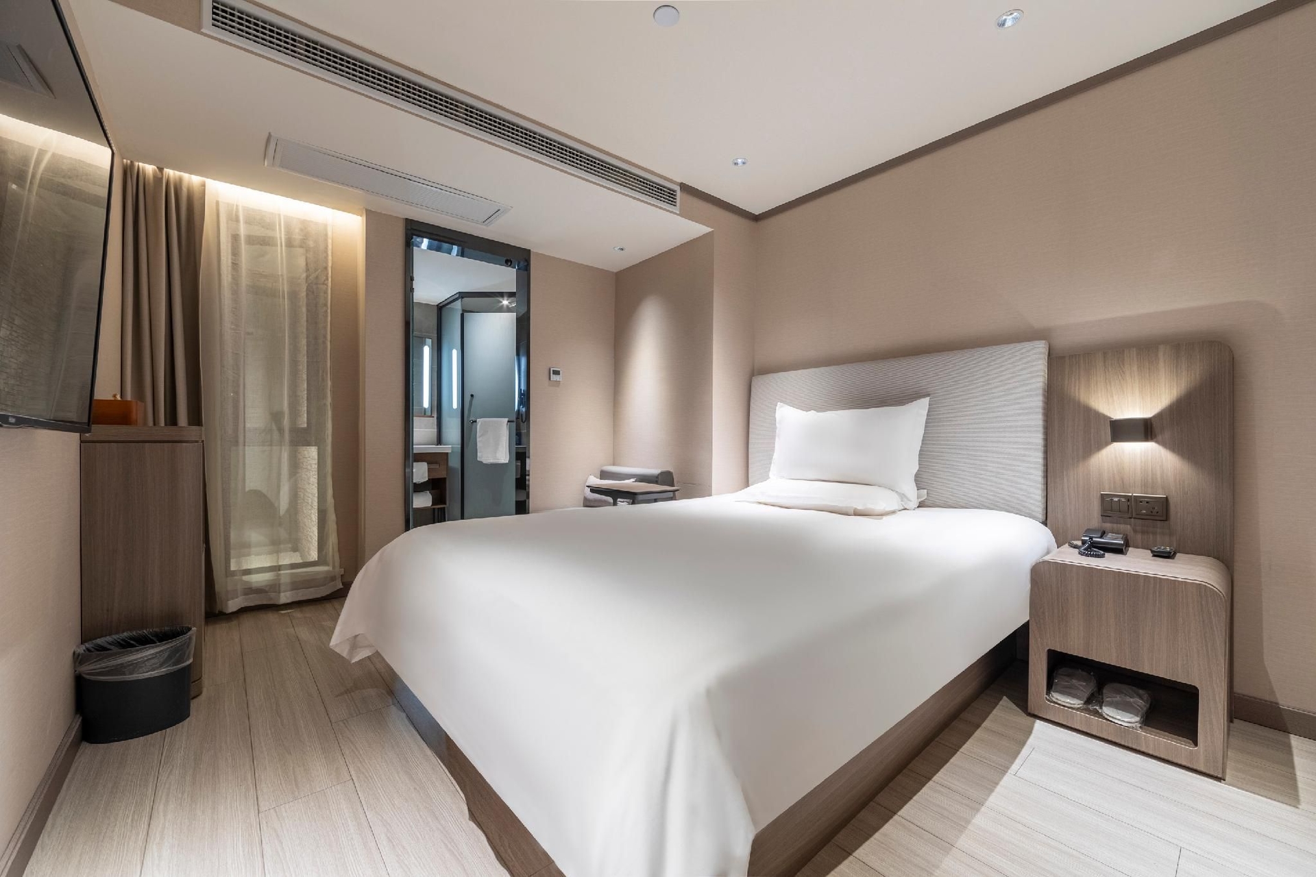 Hanting Hotel Shanghai Nanjing Dong Road Metro Station0