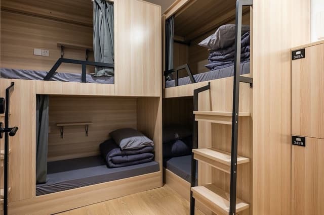 four-person room for men