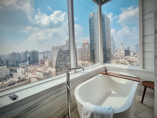 Bund View Suite