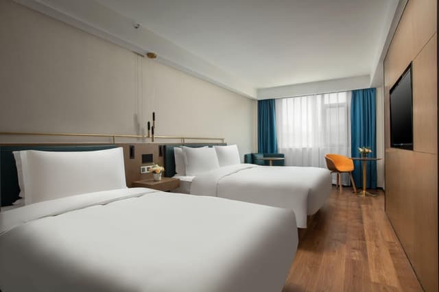 2 Bed Twin Superior Room