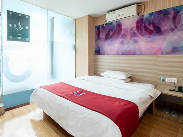 Select Bed Room
