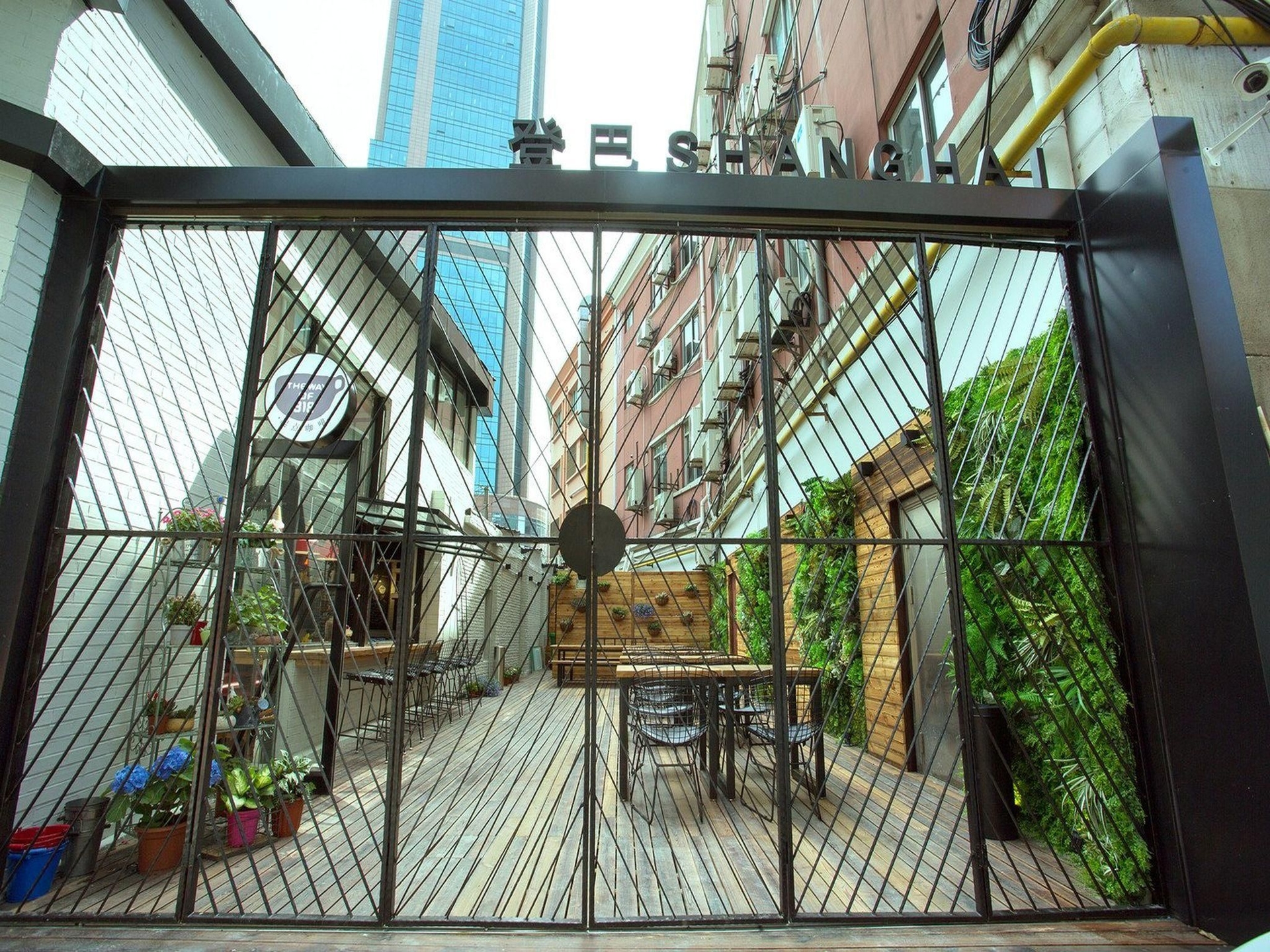 เติ้งปา โฮสเทล เซี่ยงไฮ้ แฟลกชิป สโตร์ (Dengba Hostel Shanghai Flagship Store)1