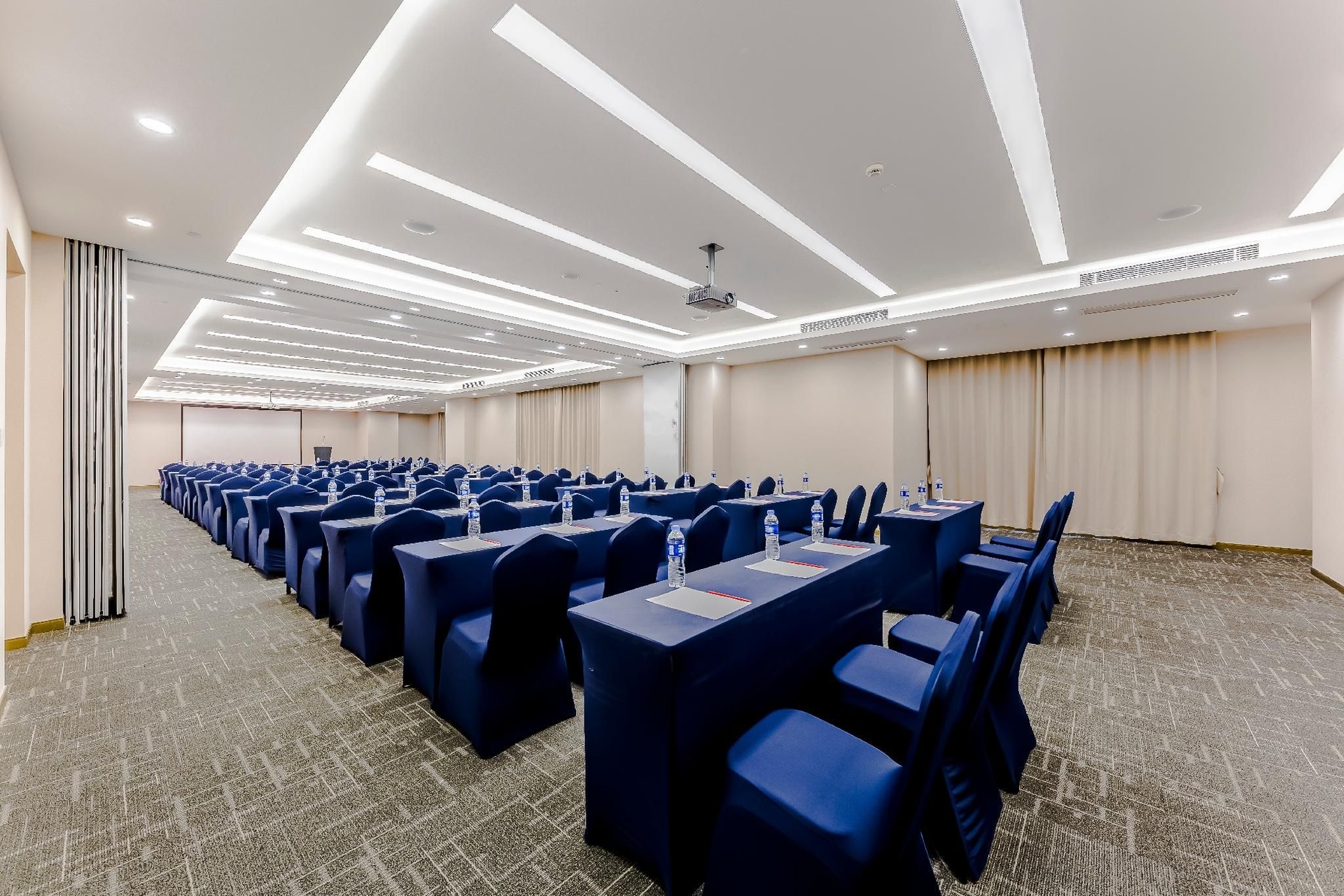 โรงแรมอพาร์ทเมนท์ เซี่ยงไฮ้ จงเจียน ซีเล็คเต็ด สวิส เพลส (Shanghai Zhongjian Selected Suisse Place Apartment Hotel)4