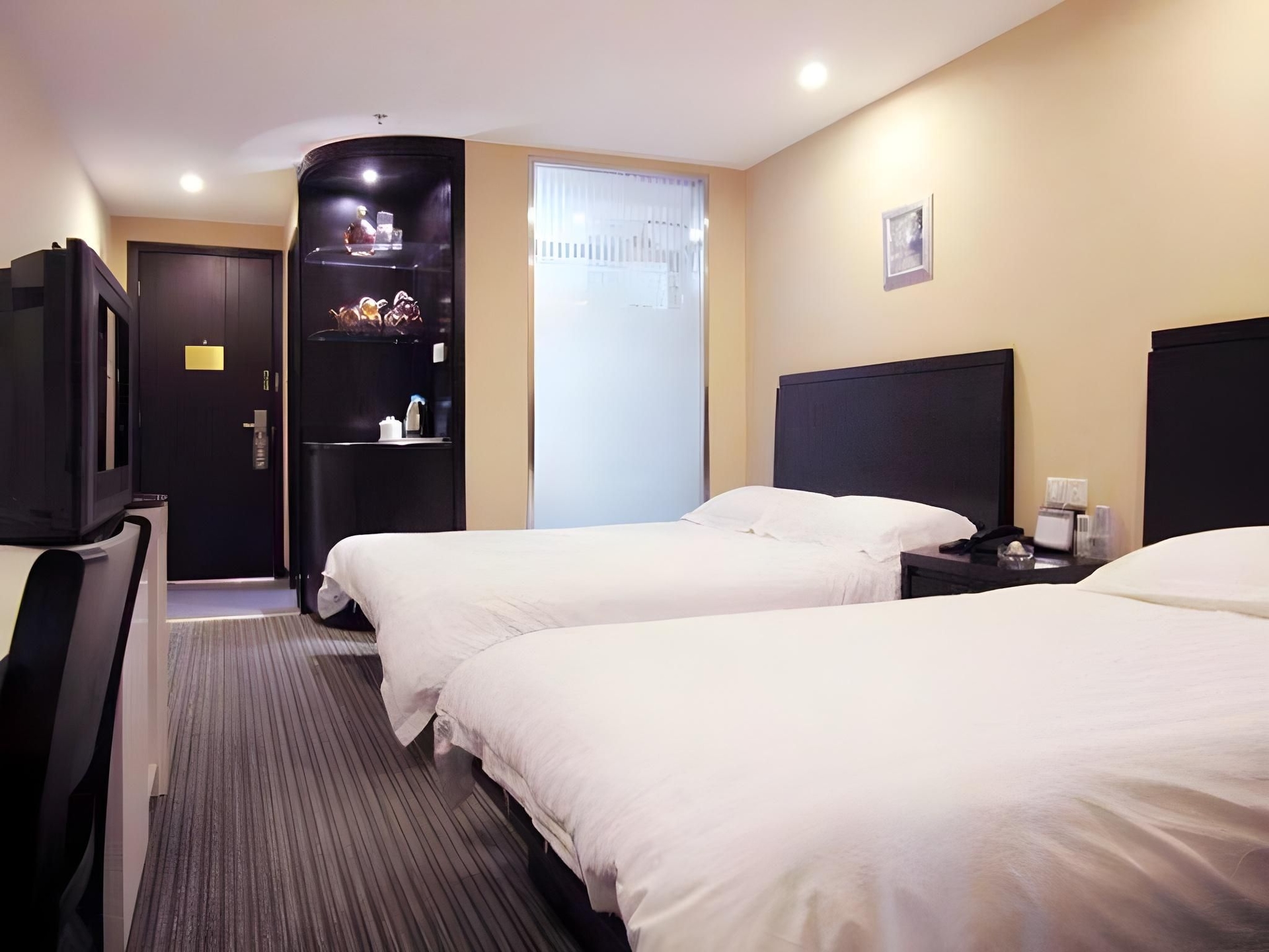 โรงแรมเว่ยติง เซ็นจูรี่ (สถานีรถไฟเซี่ยงไฮ้ จตุรัสใต้) (Weiting Century Hotel (Shanghai Railway Station South Square))4