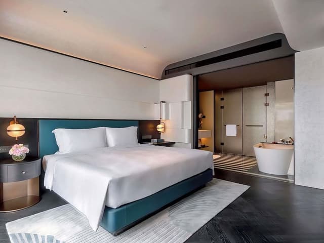 Club Suite, 1 King Bed