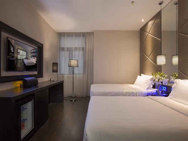 Huazhu - Twin Room