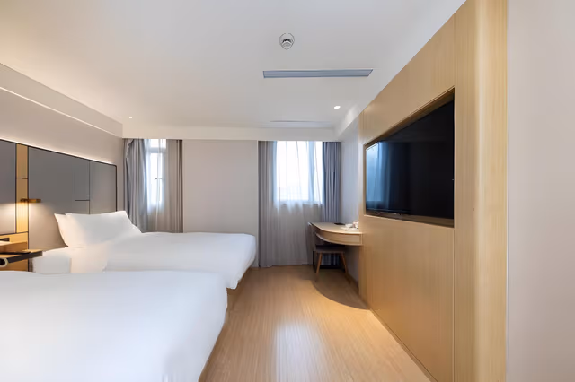 2 Bed Twin Superior Room