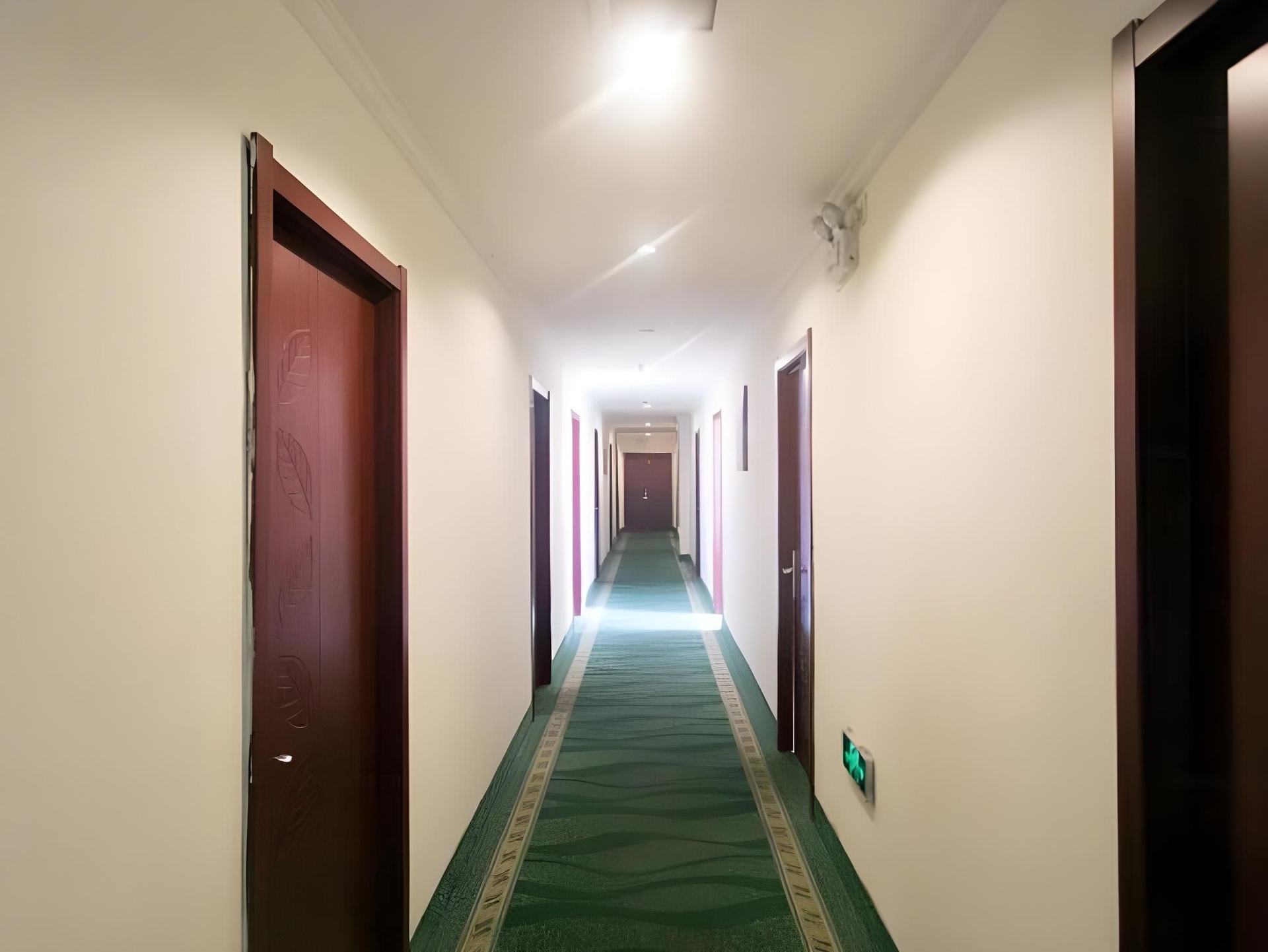 กรีนทรี อินน์ คุนซาน หัวเฉียวบิลดิ้ง แมตทีเรียล คอนช์ โฮเทล (GreenTree Inn Kunshan Huaqiao Building Materials Conch Hotel)4