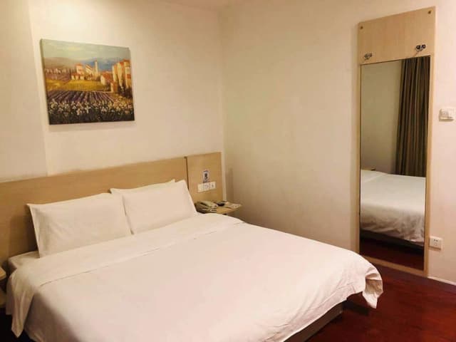 Huazhu - Superior Bed Room A