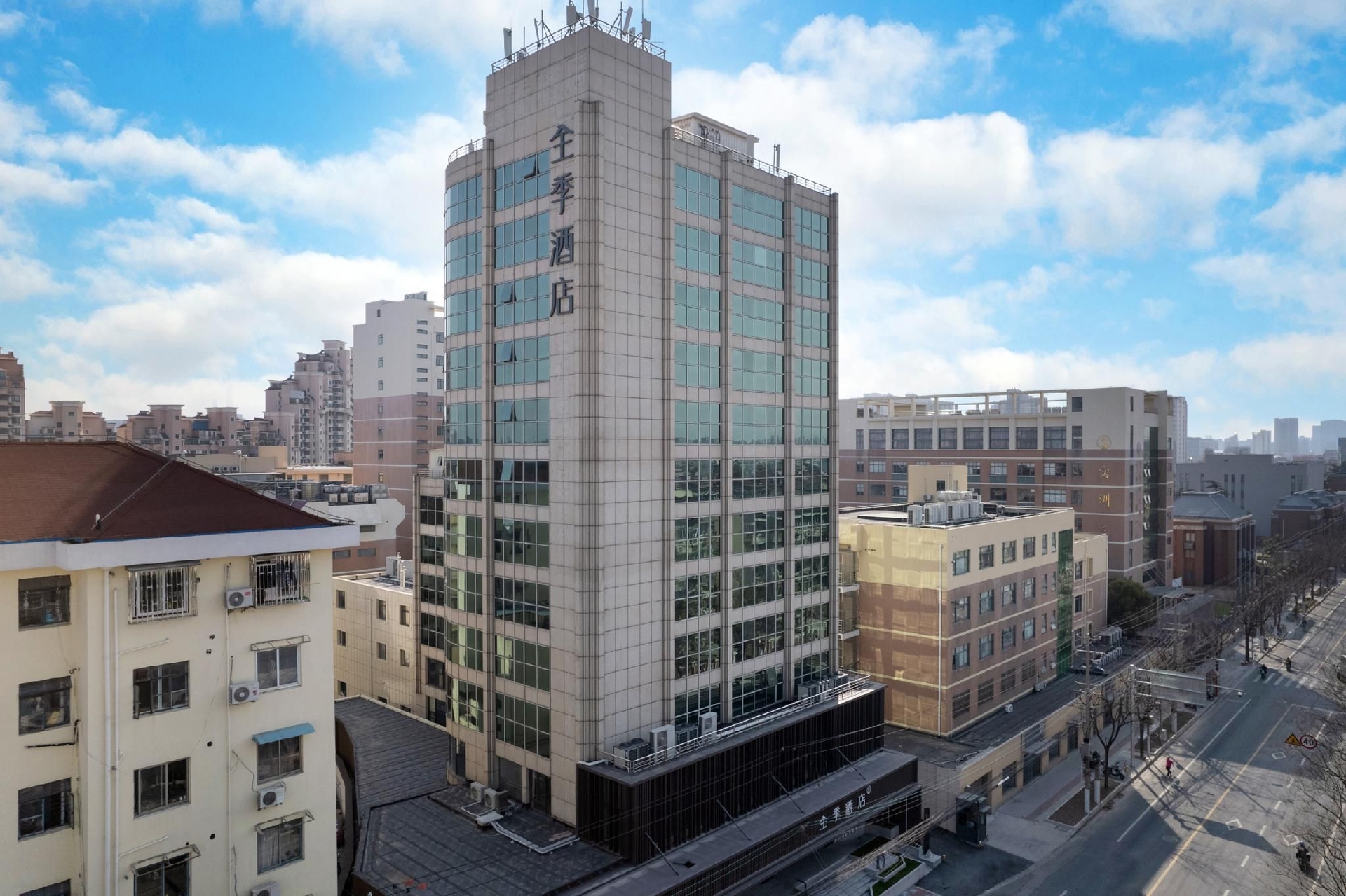 จี โฮเทล เซี่ยงไฮ้ วูเจียวชาง ฉางไห่ ฮอสปิทัล (Ji Hotel Shanghai Wujiaochang Changhai Hospital)1