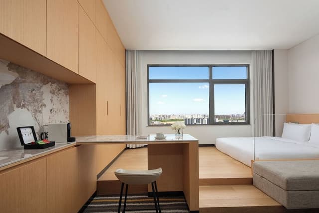 Premier Single Room