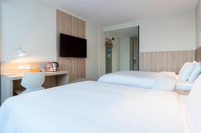 2 Bed Twin Superior Room