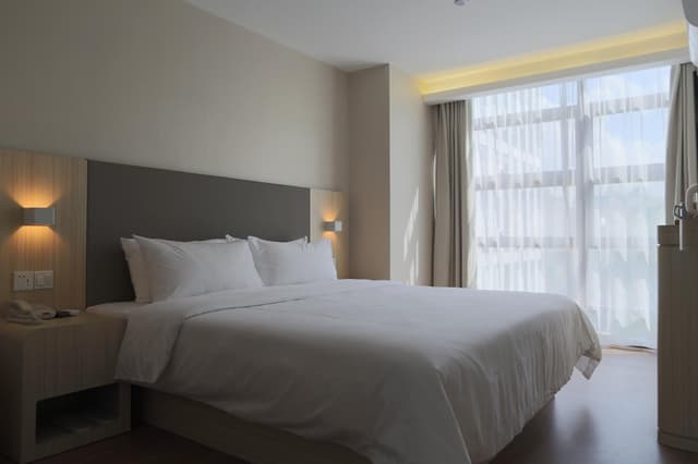 Huazhu - Superior BedRoom