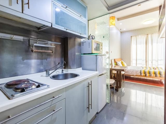 Continental Deluxe Suite