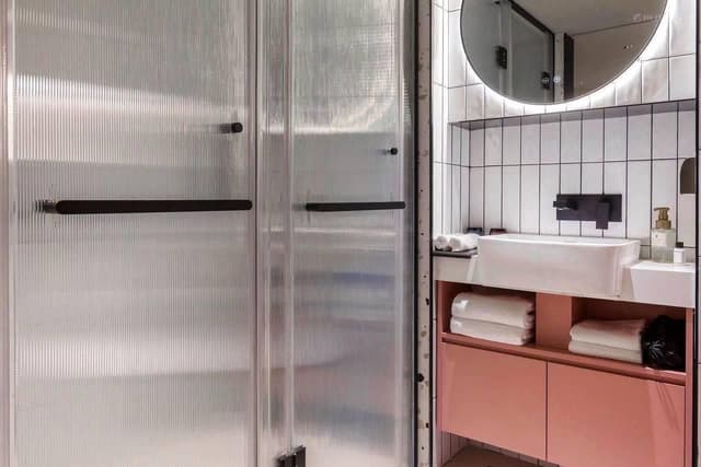 1 Bedroom Executive Suite
