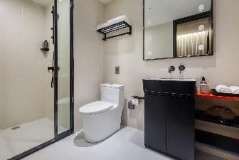 E-sports Quad Room