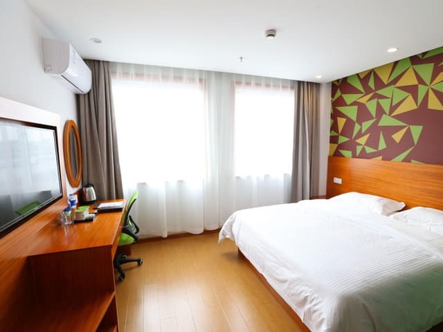 GTI - Yiran Superior Twin Room