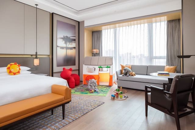 Club Premium King Room