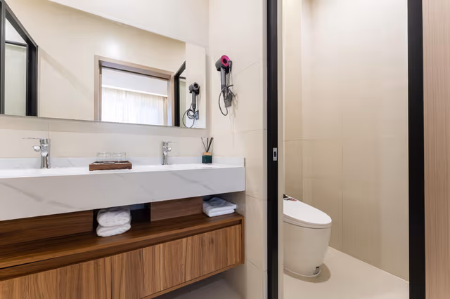 Suite Room with Balcony