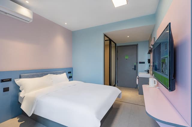 Huazhu - Business Bed Room