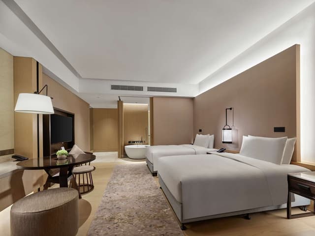 TWIN SUPERIOR ROOM GARDEN VIEW