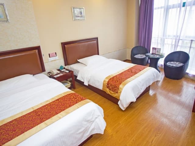 Classic Twin Room