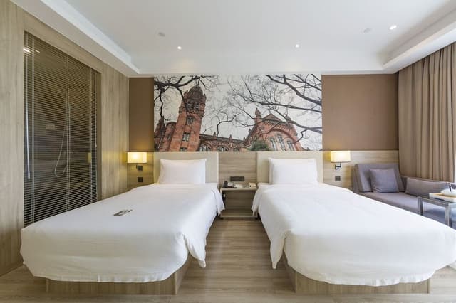 Superior Twin Room