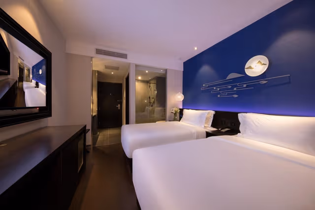 Twin Deluxe Room