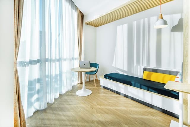 Suite, 1 King Bed