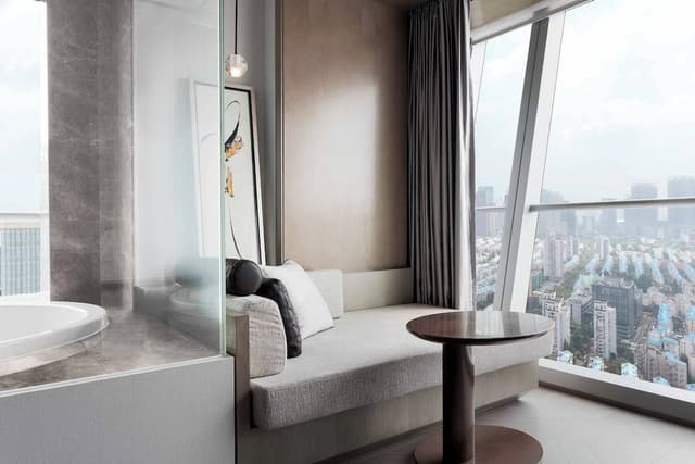 Room, 1 King Bed, City View