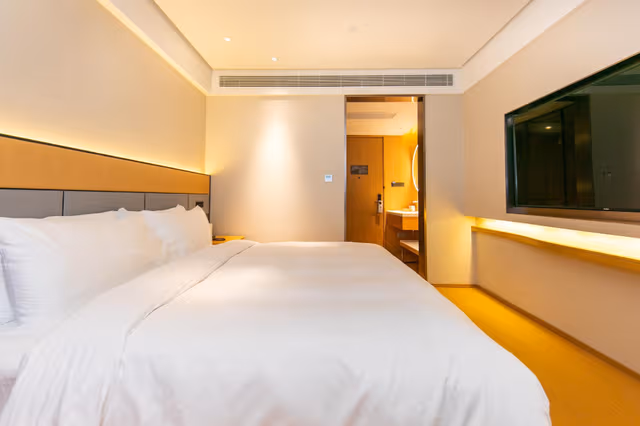 Huazhu - Superior BedRoom