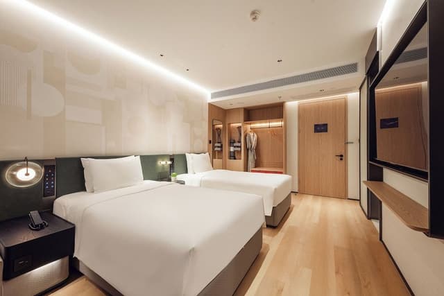 Standard Room City View Double Bed