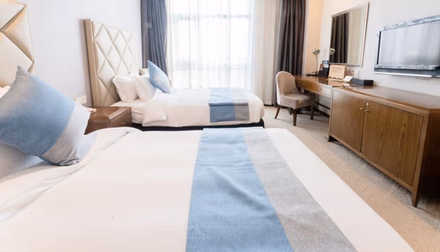 Guest Room - Twin Beds
