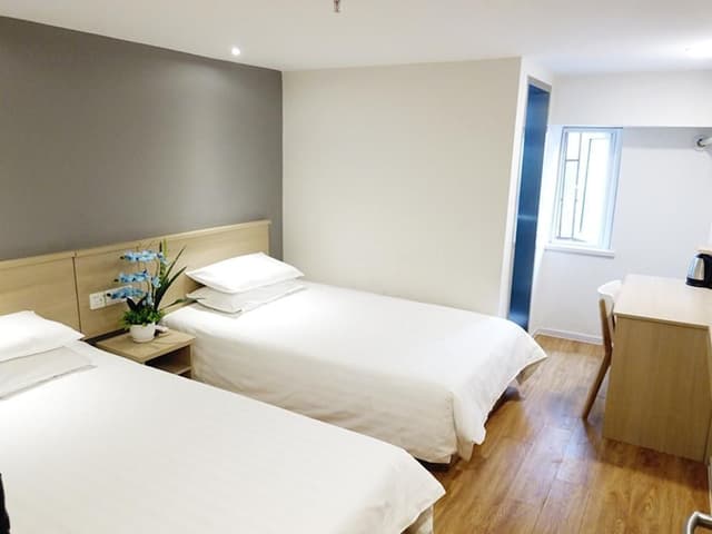 Guest Twin Room