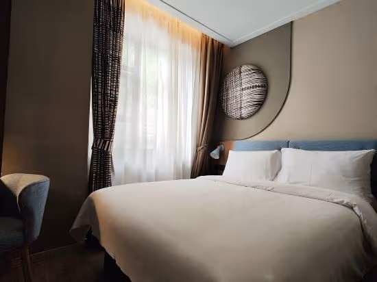 Huixuan Queen Room
