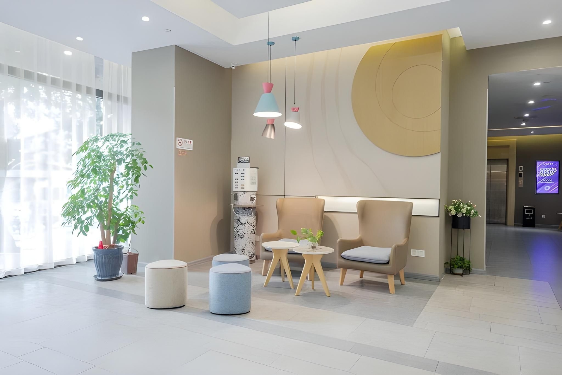 Home Inn Neo Shanghai World Expo Park Shangnan Gaoqing Road Metro Station1