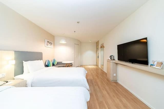 Guest Twin Room