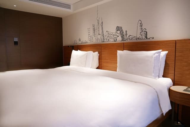 Executive Loft, 1 King Bed, Mezzanine