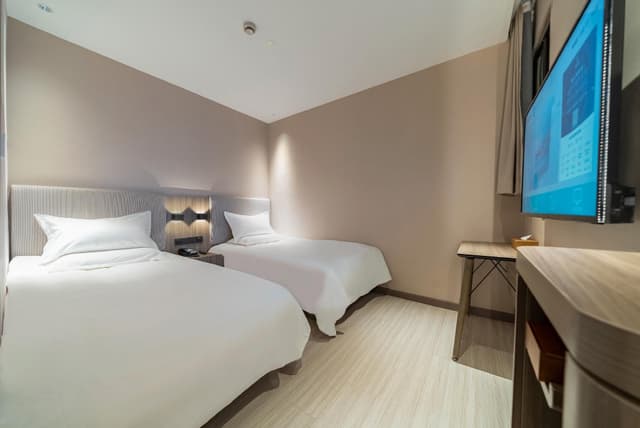 Huazhu - Twin Room A