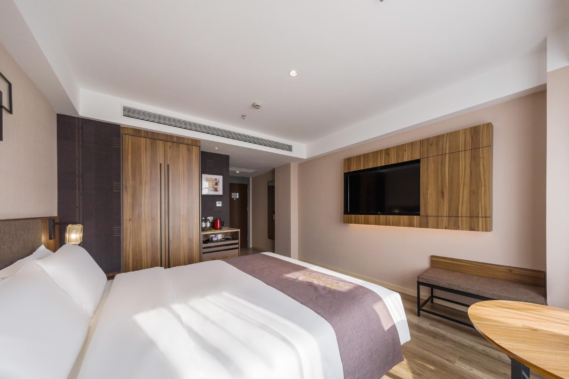 Home Inn Plus Shanghai Jingao Road Jinjing Road Metro Station1