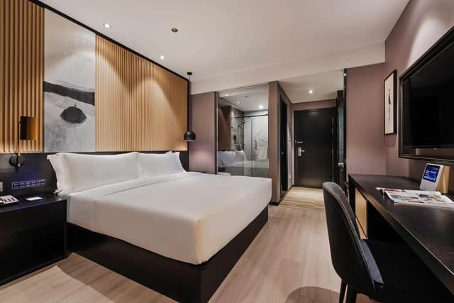 Huazhu - Superior BedRoom