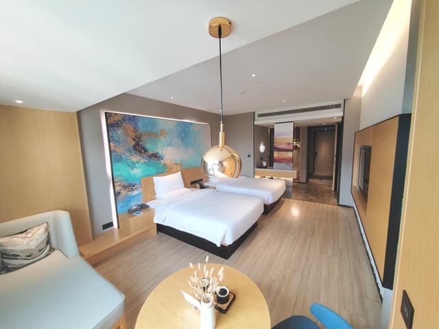 Guest Room - Twin Beds