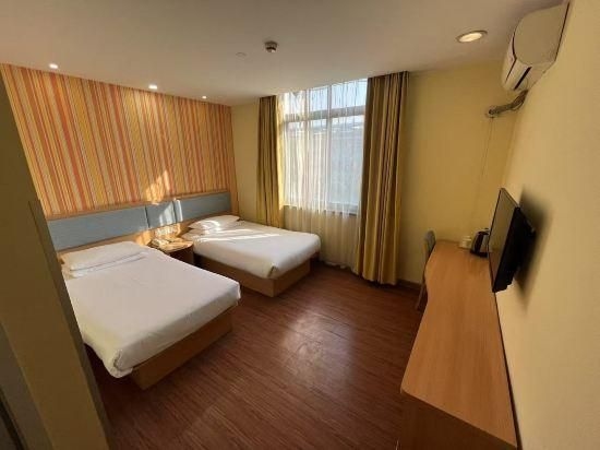 โฮม อินน์ เซี่ยงไฮ้ หงเฉียว อินเตอร์เนชันแนล แอร์พอร์ต เทอร์มินัล 1 (Home Inn Shanghai Hongqiao International Airport T1)2