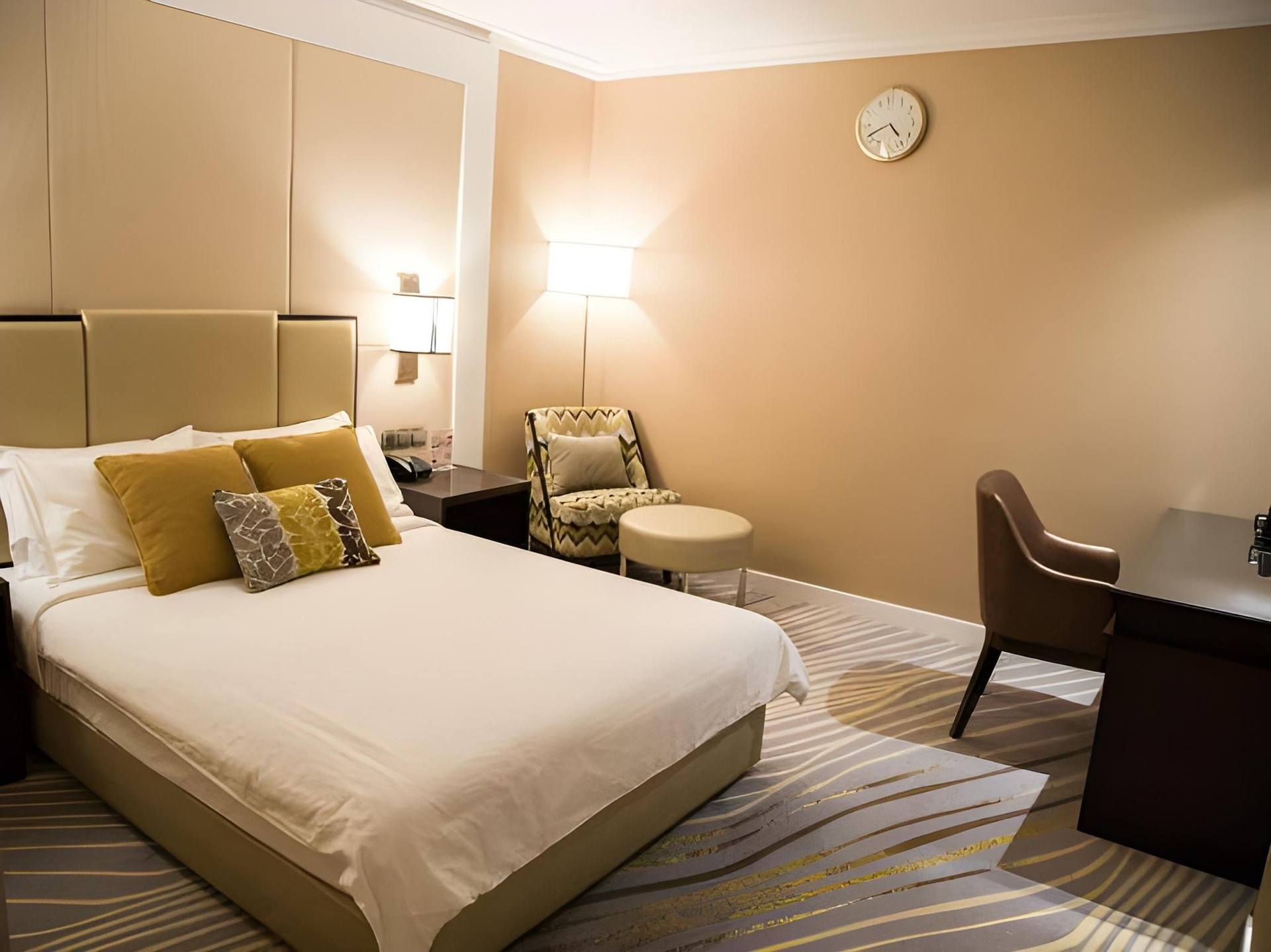 Ambassador Transit Hotel - Terminal 22