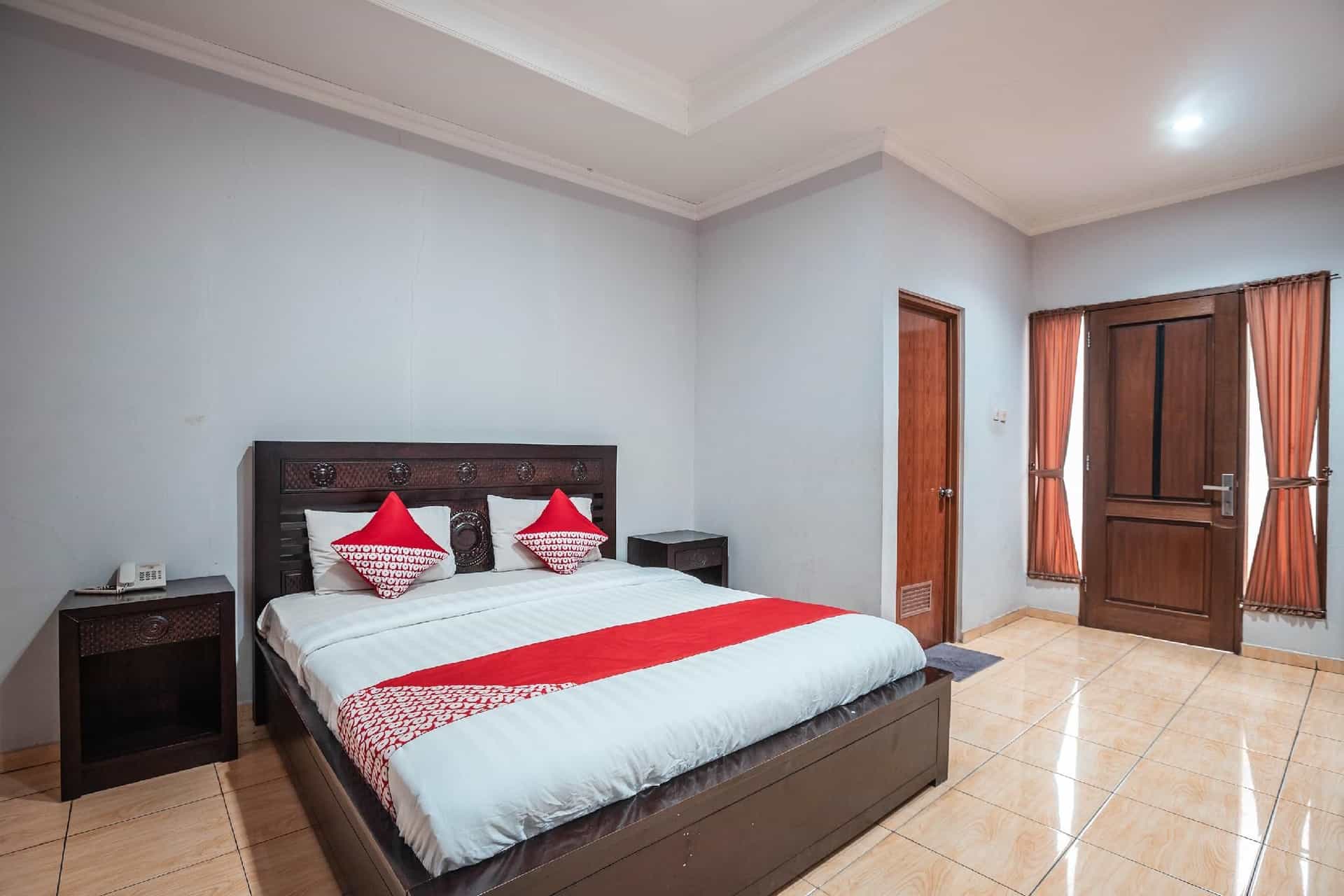 Super OYO 686 Bunga Karang Hotel Super OYO 686 Bunga Karang Hotel