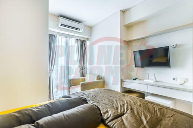 One Bed Room