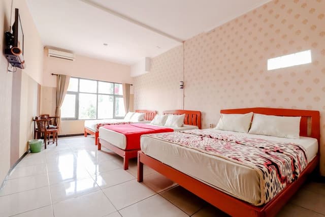 Family Quadruple Room