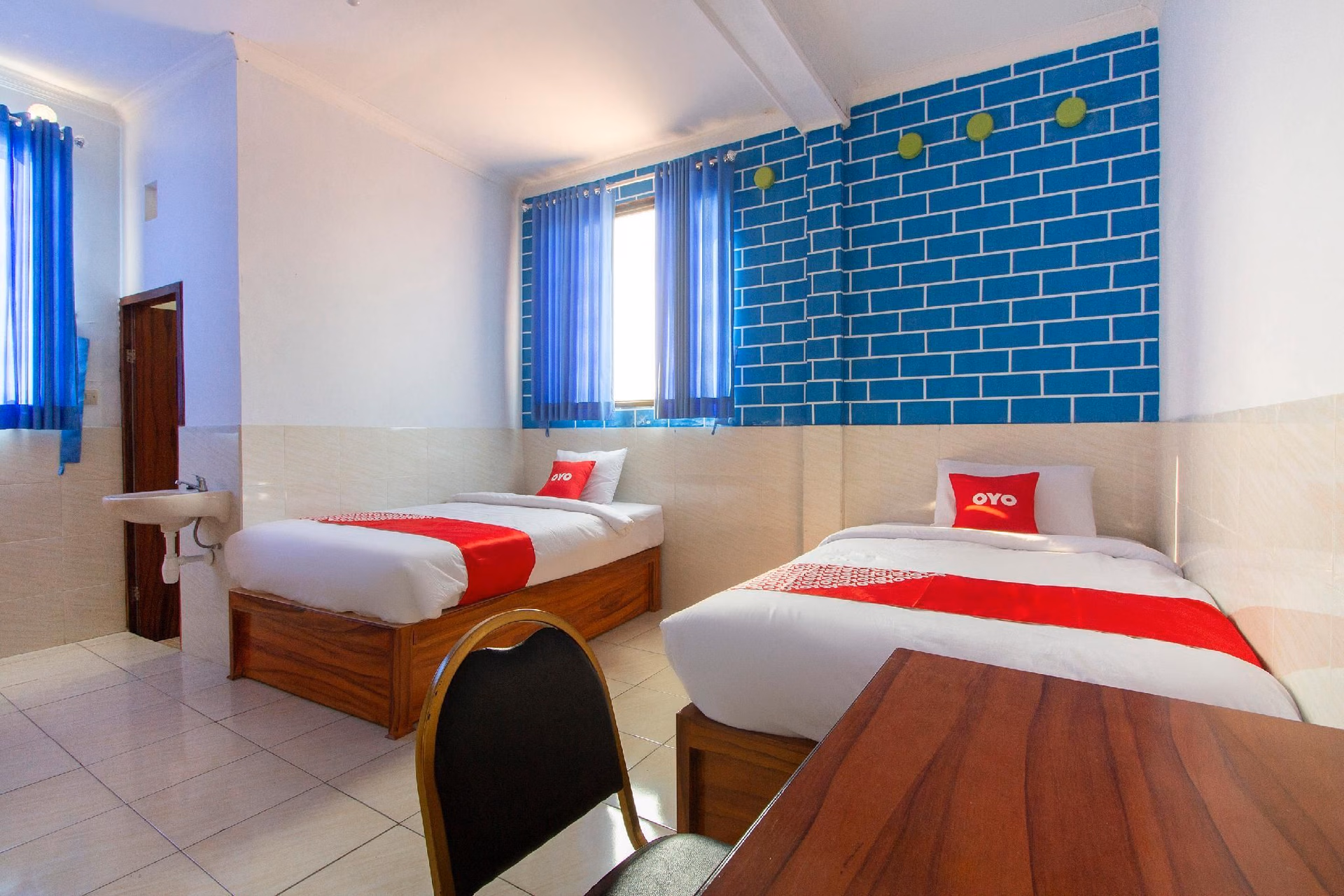 โอโย 3720 โฮมสเตย์ กายาตรี จันติ (OYO 3720 Homestay Gayatri Janti)2