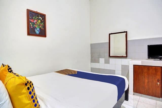 Economy Double Room