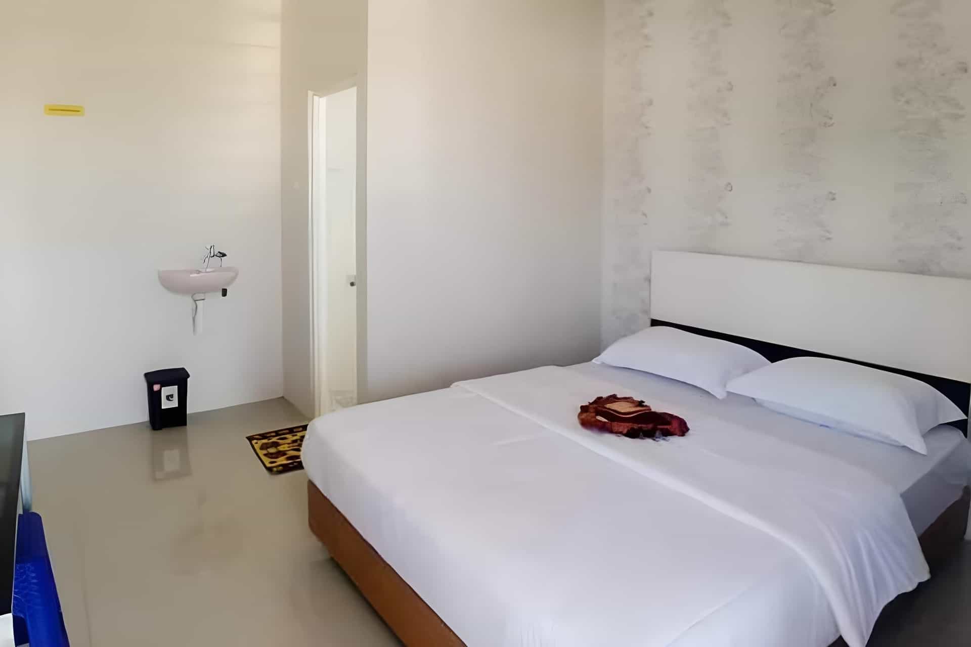 Griya Mulya near Alun Alun Batu Mitra RedDoorz Griya Mulya near Alun Alun Batu Mitra RedDoorz